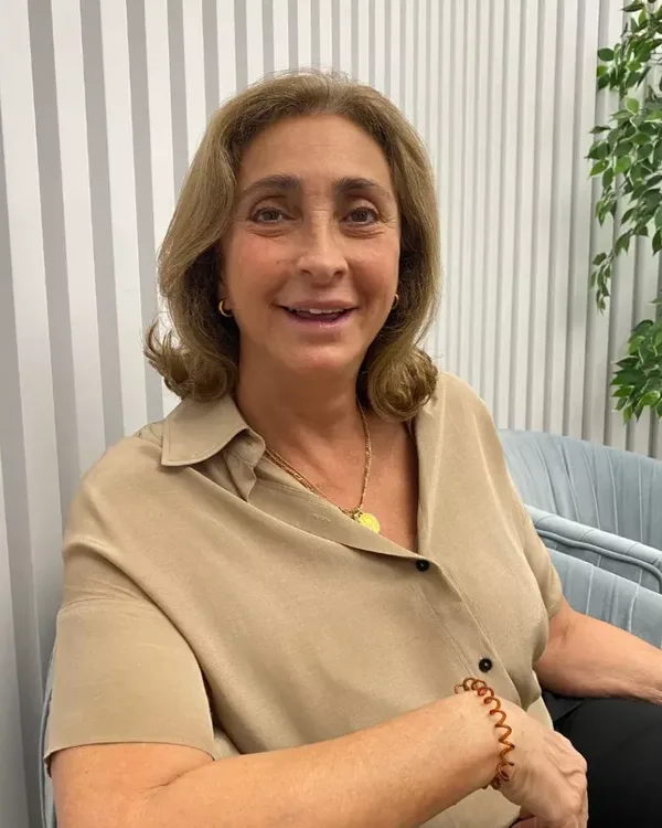 Nurse Ana Duarte Silva at Clinica Ana Silva Guerra